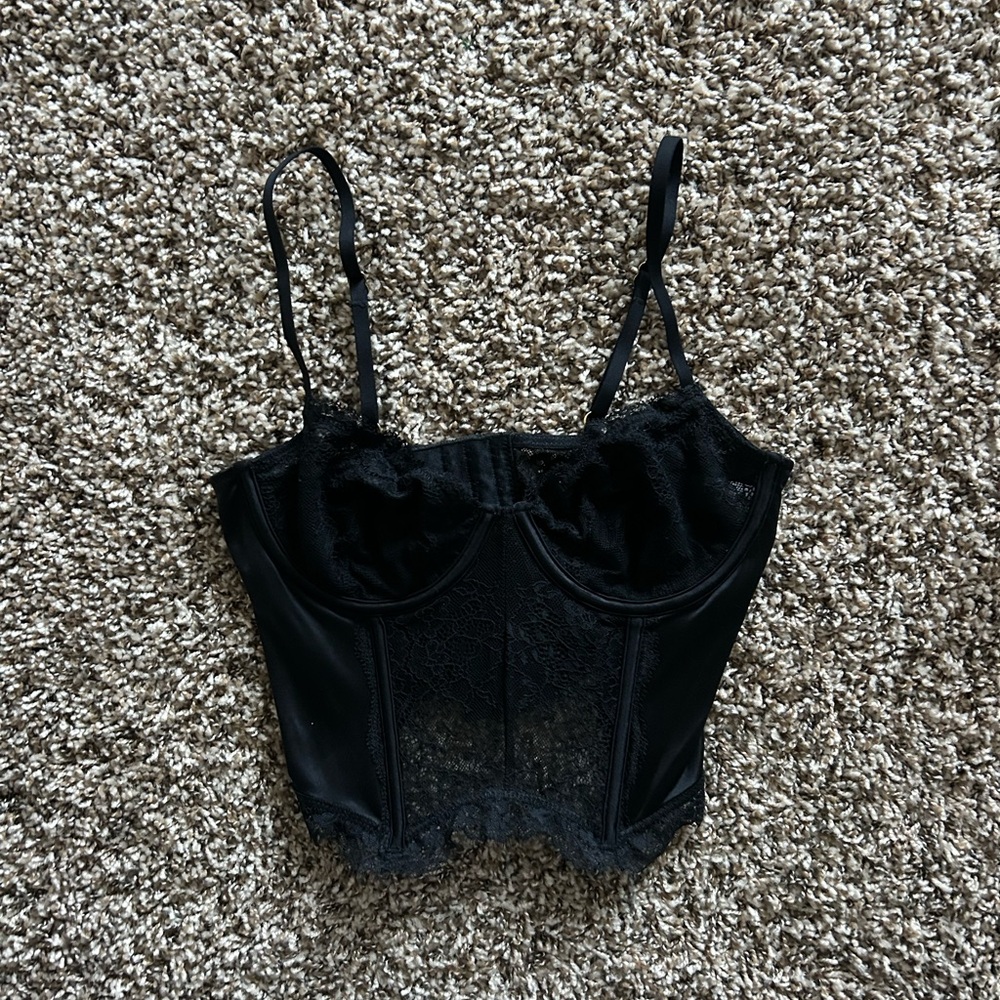 Abercrombie & Fitch Black Lace Top